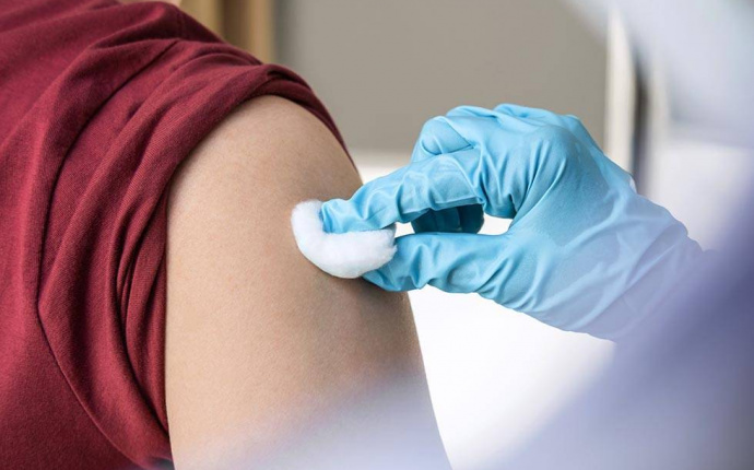 Säsongsinfluensan och vaccination – för dig som arbetar inom sjukvården