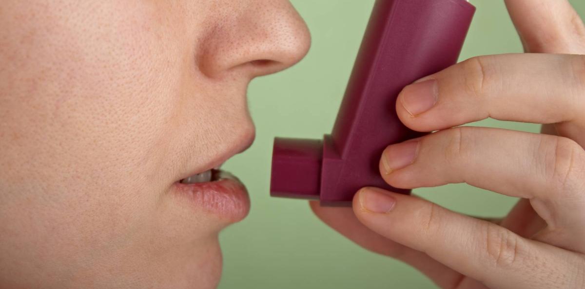 Två typer av svår astma som kan behandlas med biologiska läkemedel