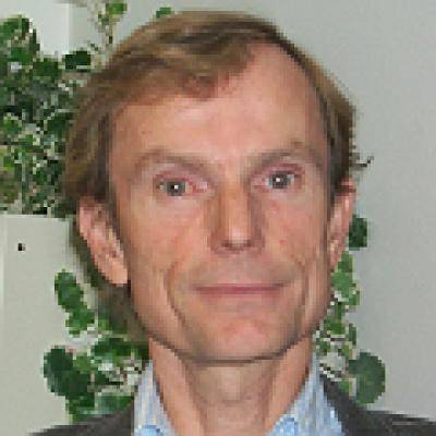 Johan Lökk, professor, överläkare Geriatriska Kliniken, Karolinska Universitetssjukhuset, Huddinge, Karolinska universitetssjukhuset